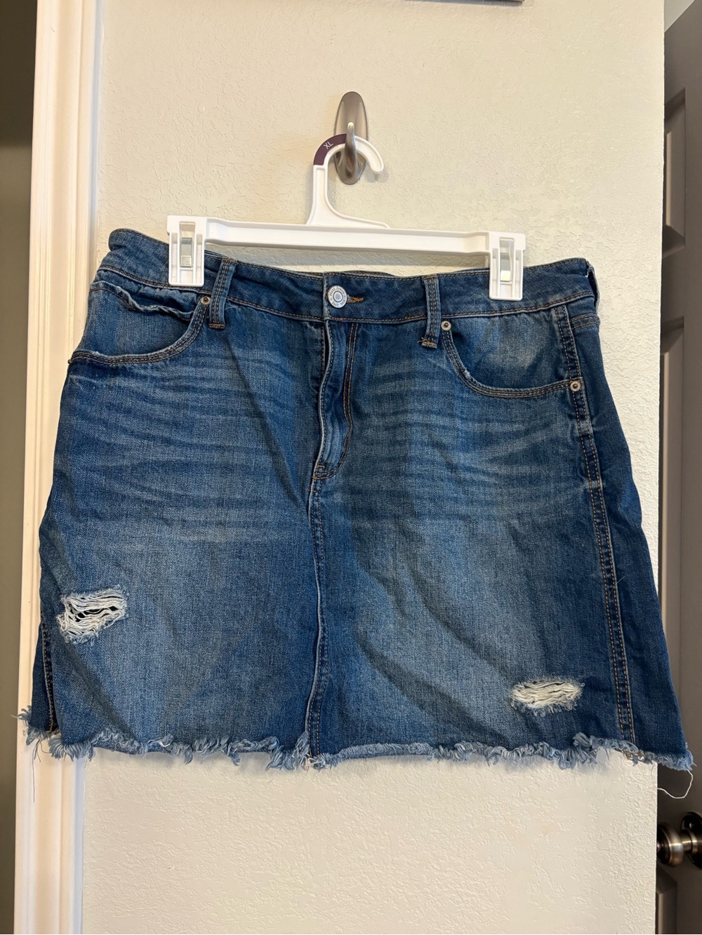 MUDD Juniors Jean Skirt